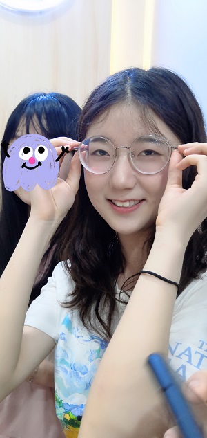 石油工程学院 杜佳琪 生活照.jpg